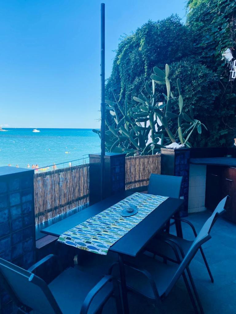מונטרוסו אל מארה Benvenuto Beach House מראה חיצוני תמונה